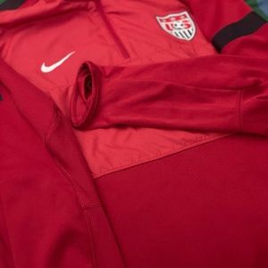 Nike US Soccer Men’s Quarter Zip